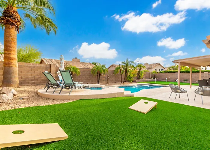 Sunny Serenity: Mesa Masterpiece