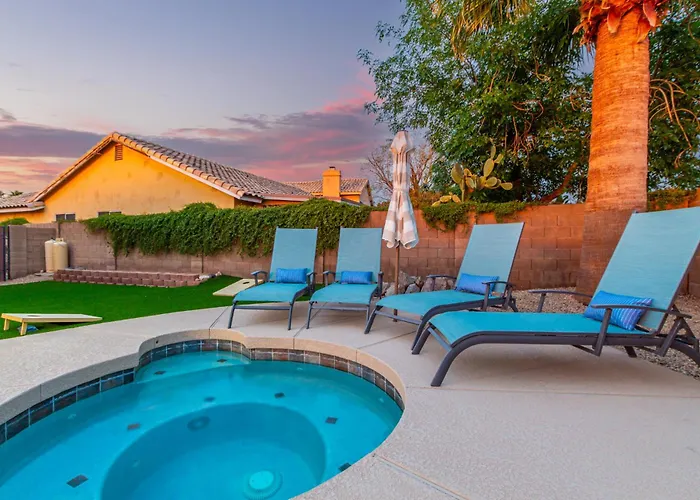 Sunny Serenity: Mesa Masterpiece *