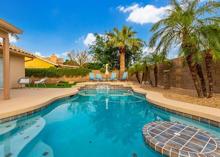 Sunny Serenity: Mesa Masterpiece Holiday home Fountain of the Sun