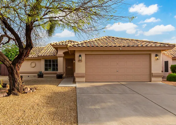 Sunny Serenity: Mesa Masterpiece Holiday home *